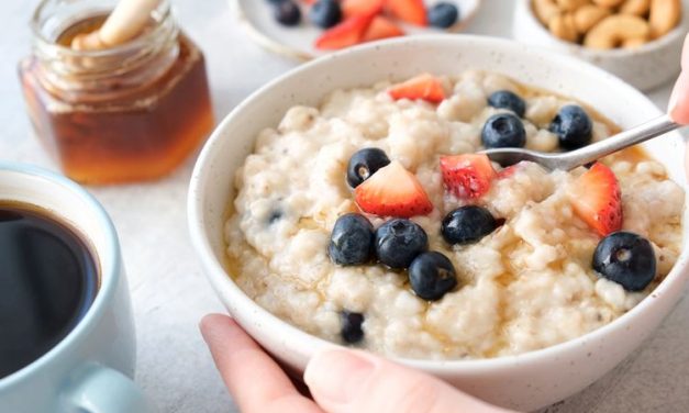 Diet Oatmeal Lebih Cepat Untuk Turunkan Kolesterol