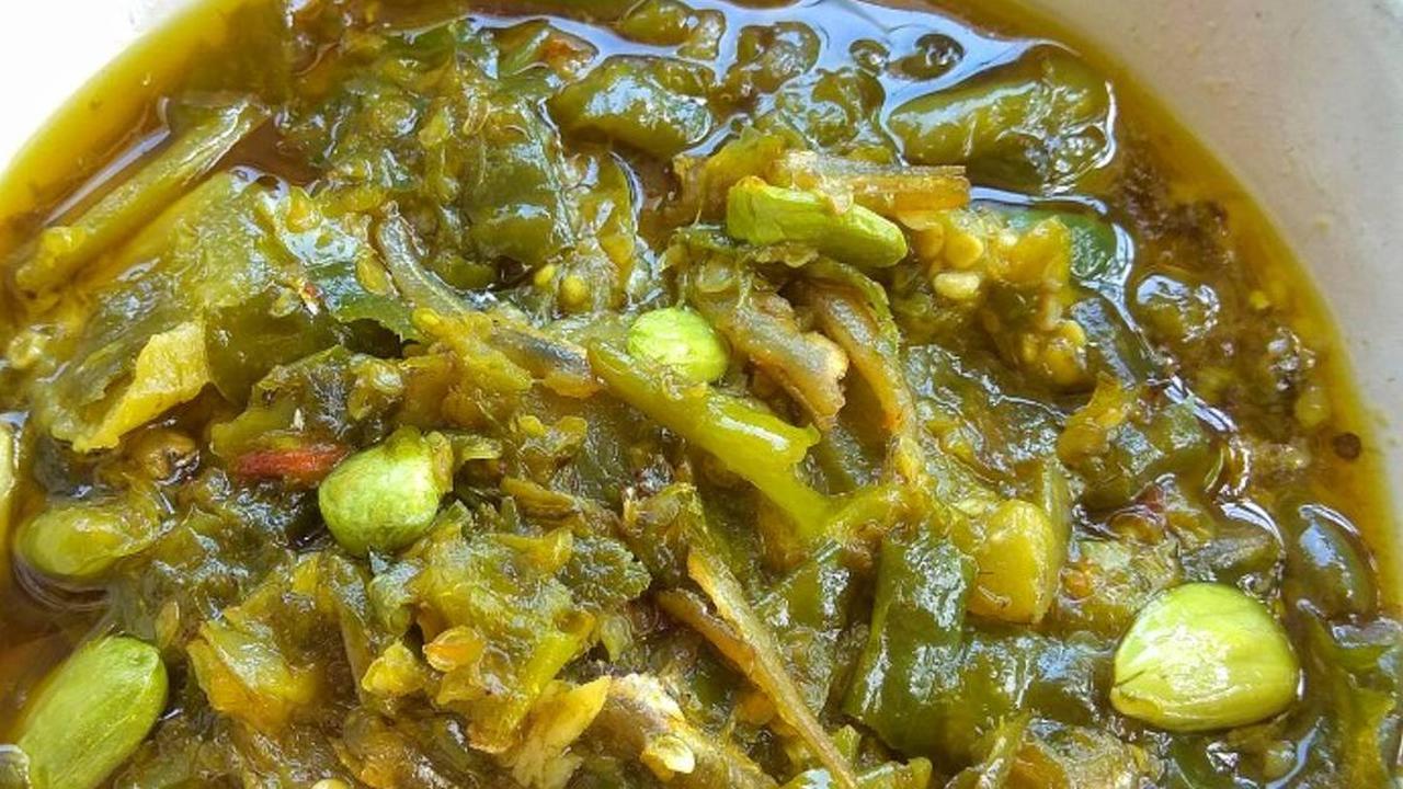 Sambal Khas Padang: Cita Rasa Pedas Yang Menggugah Selera