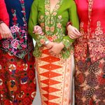 Anak Muda Bangga Pakai Produk Budaya Tradisional Indonesia