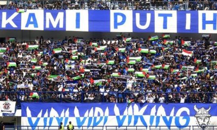 Dukungan Bobotoh Untuk Persib Bandung Tak Pernah Padam