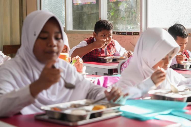 MBG Dan Masa Depan Gizi Anak Indonesia: Jadi Tantangan Baru?
