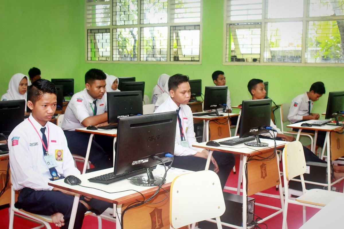 Wacana Penghapusan Jurusan Pendidikan: Ancaman Calon Guru