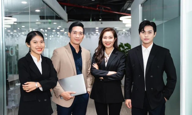 Direktur Perusahaan: Tugas dan Peran Dalam Mengelola Bisnis