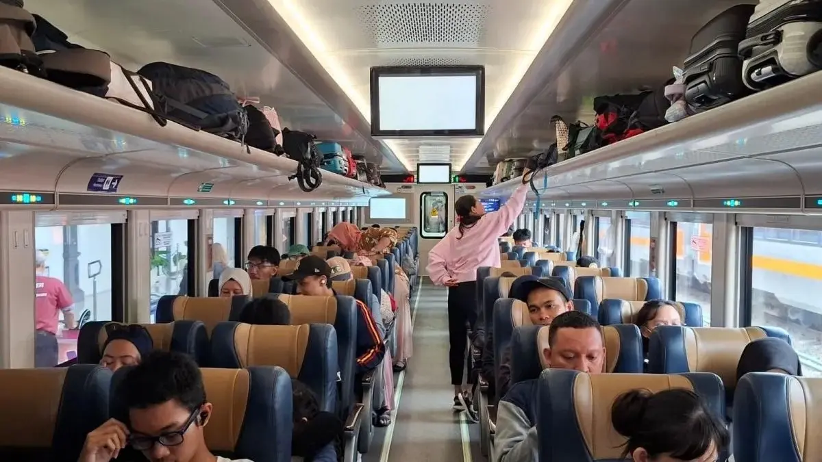 Kereta Api: Perkembangan Layanan dan Kenyamanan Perjalanan