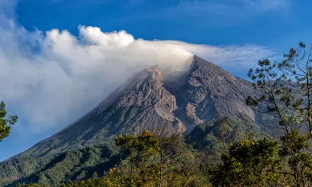Lereng Gunung: Karakter Wilayah Dan Risiko Perlu Diperhatikan