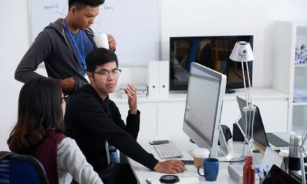 Magang Bagi Mahasiswa: Pengalaman Kerja Sebelum Lulus Kuliah